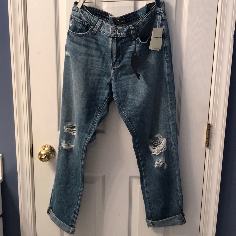 NWT Lucky distressed boyfriend jeans
